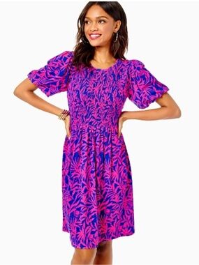 Lilly Pulitzer - Vibrant Pink & Blue Tropical Print Puff-Sleeve Dress